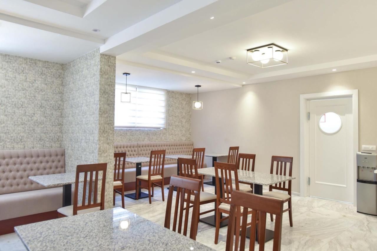 בודווה Vistamar Hotel & Apartments מראה חיצוני תמונה