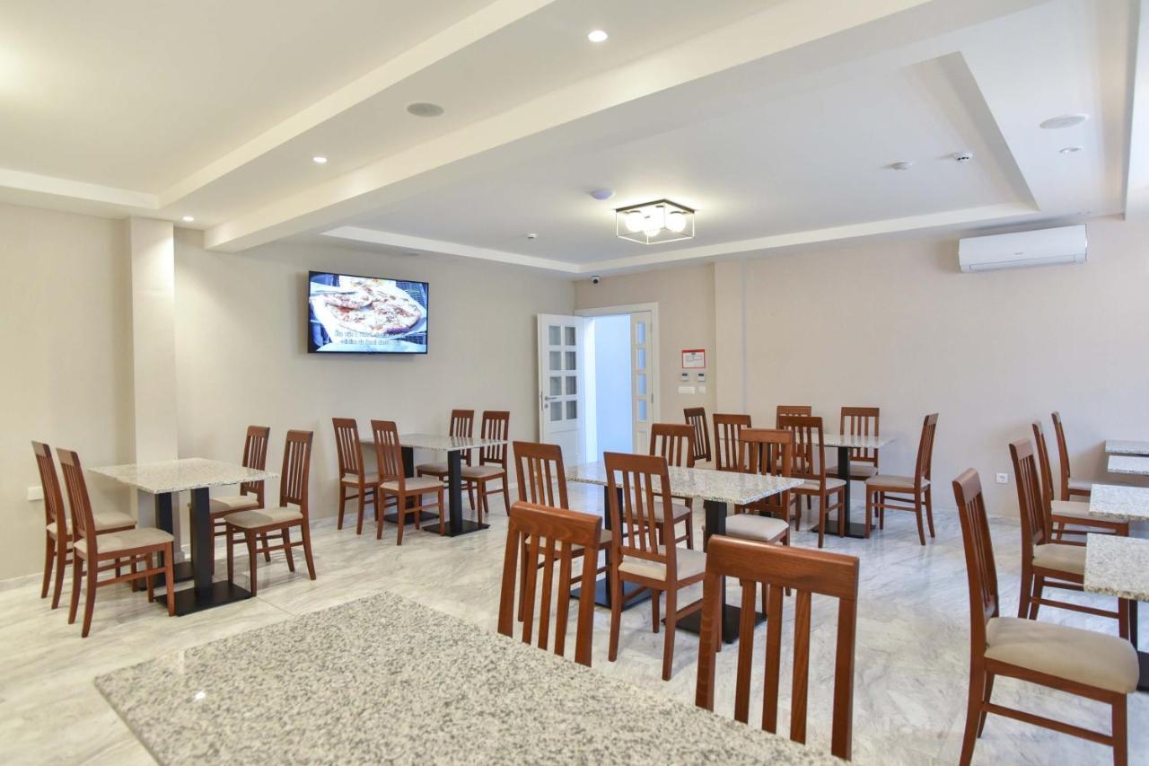 בודווה Vistamar Hotel & Apartments מראה חיצוני תמונה